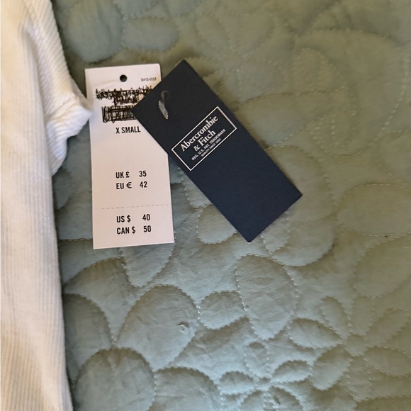 A&F White Ribbed Bodysuit - Picture 3 of 4